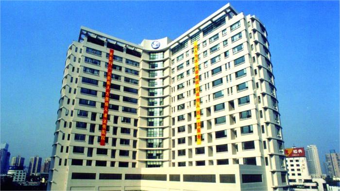 0352ee16d8d2e4d4a22ad2c4577f8c69