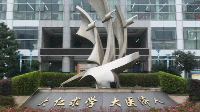 02f521f4f0b3ce802c30b3262d0eacce